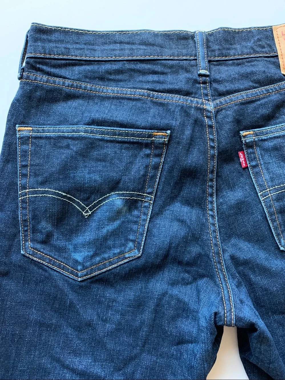 LEVIS 541 Athletic Taper Jeans Dark Wash 32x32”